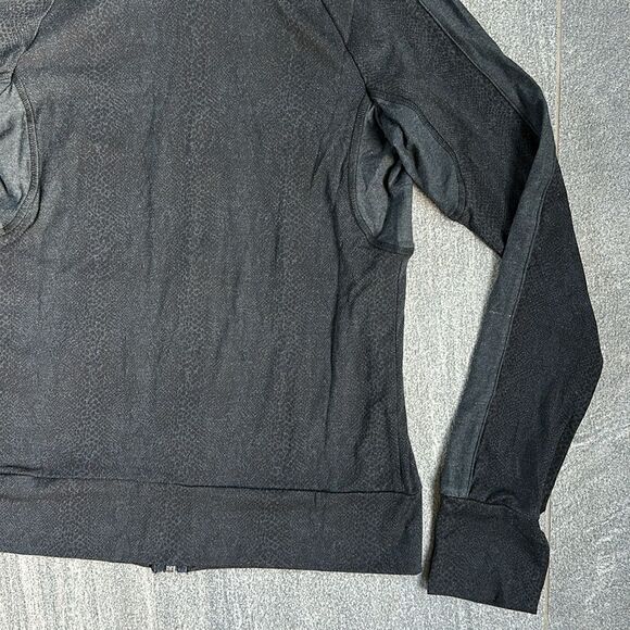 NWT REVOLVE Michael Lauren Full Zip Grey Snake Print Hoodie Pockets Thumbholes S - Picture 12 of 16